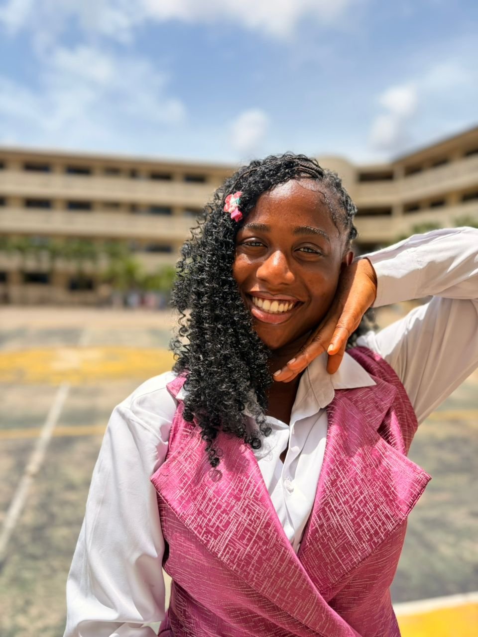 Amoah jewel